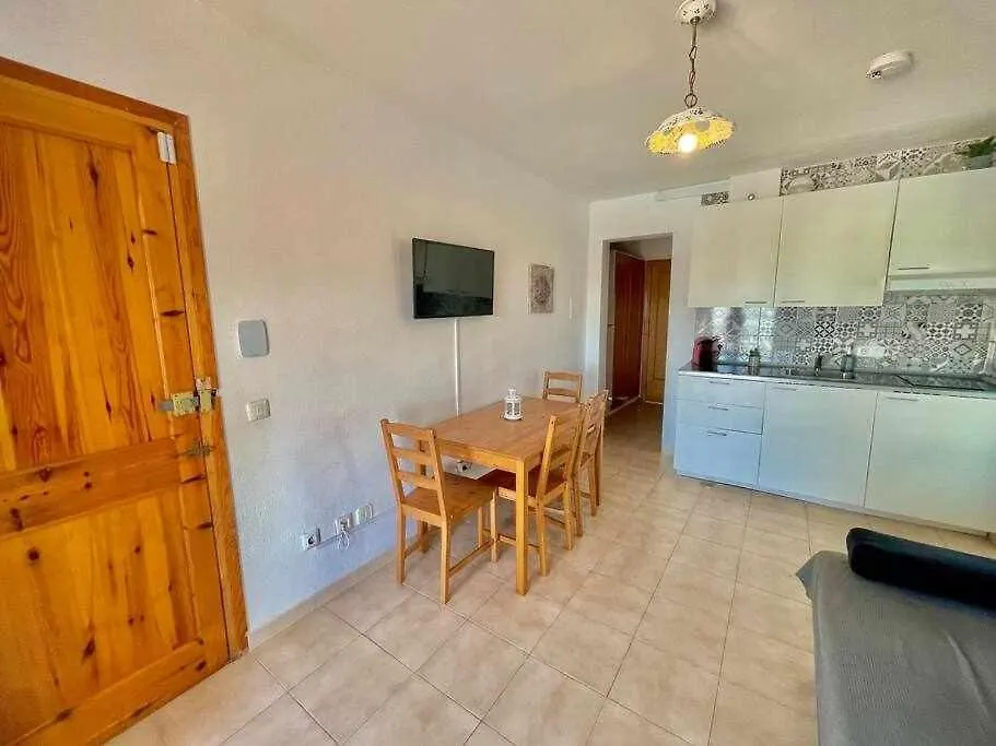 Mitjaneta Apartamento Con Piscina Cala'N Blanes  Cala'N Blanes (Menorca)